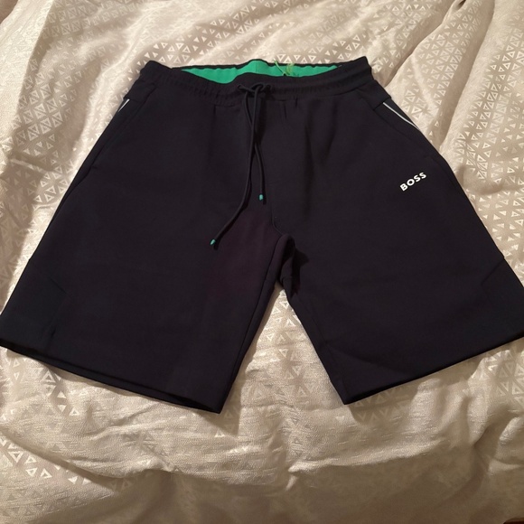 Hugo Boss BOSS Men’s Jersey Shorts - Picture 1 of 4